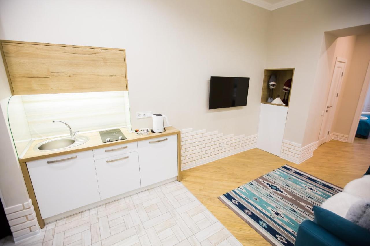 Apartment on Mosyazhna street 4 Lviv Buitenkant foto